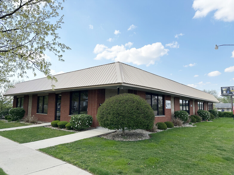 913-919 S Union St, Mishawaka, IN for lease - Building Photo - Image 1 of 14