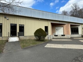 61 Commerce Rd, Brookfield, CT for lease Building Photo- Image 1 of 6
