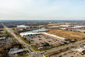 More details for 39440-39900 W 14 Mile Rd, Walled Lake, MI - Retail for Lease