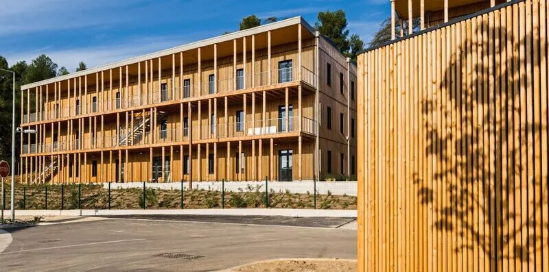 Office in Aix-en-Provence for lease - Building Photo - Image 3 of 11