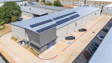 11703-11711 Spring Cypress Rd, Tomball, TX for lease Interior Photo- Image 2 of 7