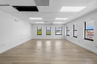 4200 NW 16th St, Lauderhill, FL for lease Interior Photo- Image 1 of 1