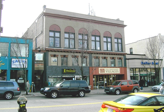 5824 Forbes Ave, Pittsburgh, PA à louer Photo du bâtiment- Image 1 de 2