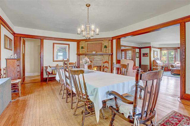 910 River Rd, Wisconsin Dells, WI à vendre - Photo intérieure - Image 3 de 136