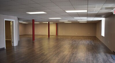 437 E Main St, Gallatin, TN for lease Interior Photo- Image 2 of 3