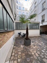 51 Bis Rue Sainte-Anne, Paris for lease Interior Photo- Image 2 of 7