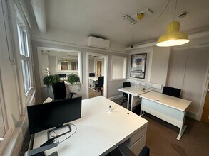 257-259 Pentonville Rd, London for lease Interior Photo- Image 2 of 8