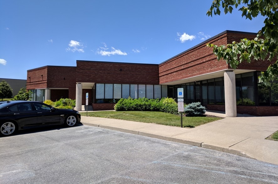 951 Marcon Blvd, Allentown, PA for lease - Building Photo - Image 3 of 3