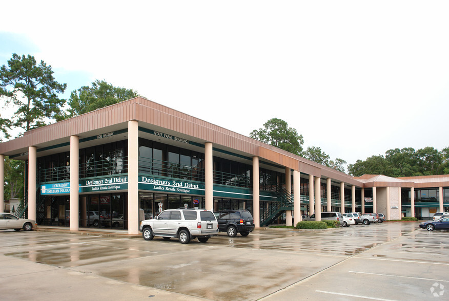 1712 N Frazier St, Conroe, TX for lease - Building Photo - Image 2 of 24