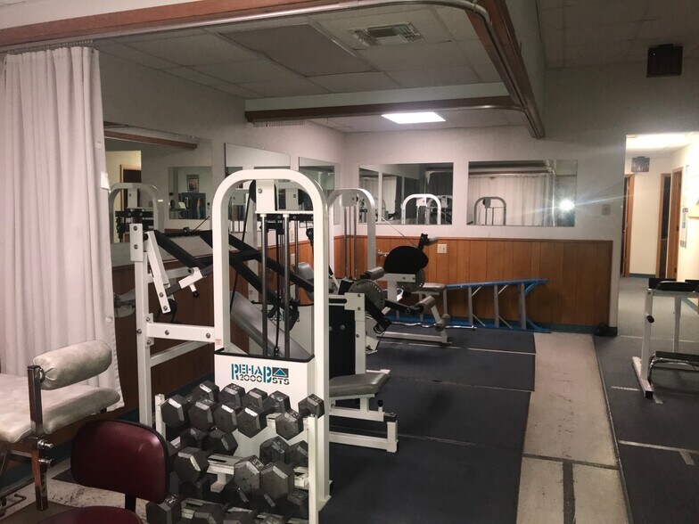 908 Bomar St, Marshall, TX à louer - Photo intérieure - Image 2 de 7