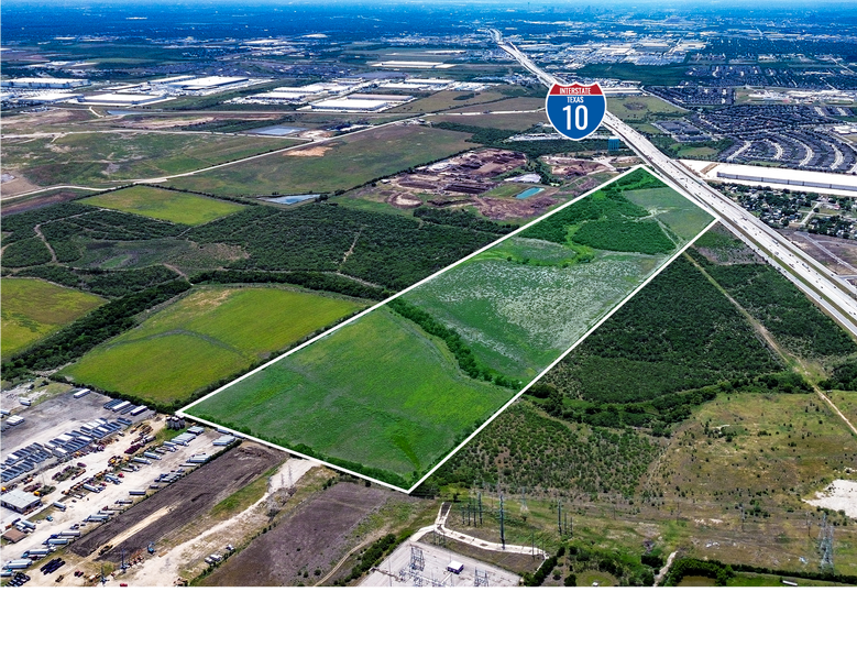 10 East Industrial Park, Converse, TX for sale - Building Photo - Image 1 of 4