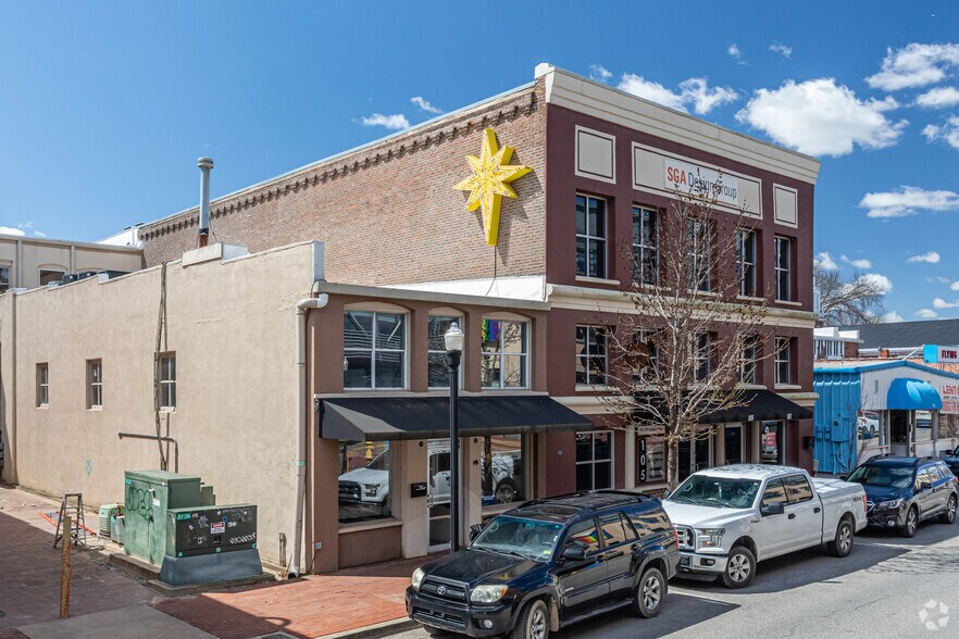 105-107 NW 2nd St, Bentonville, AR à louer - Photo du bâtiment - Image 2 de 5