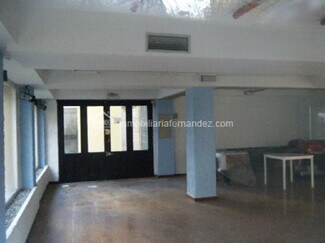 Plus de détails pour Commerce de détail à vendre