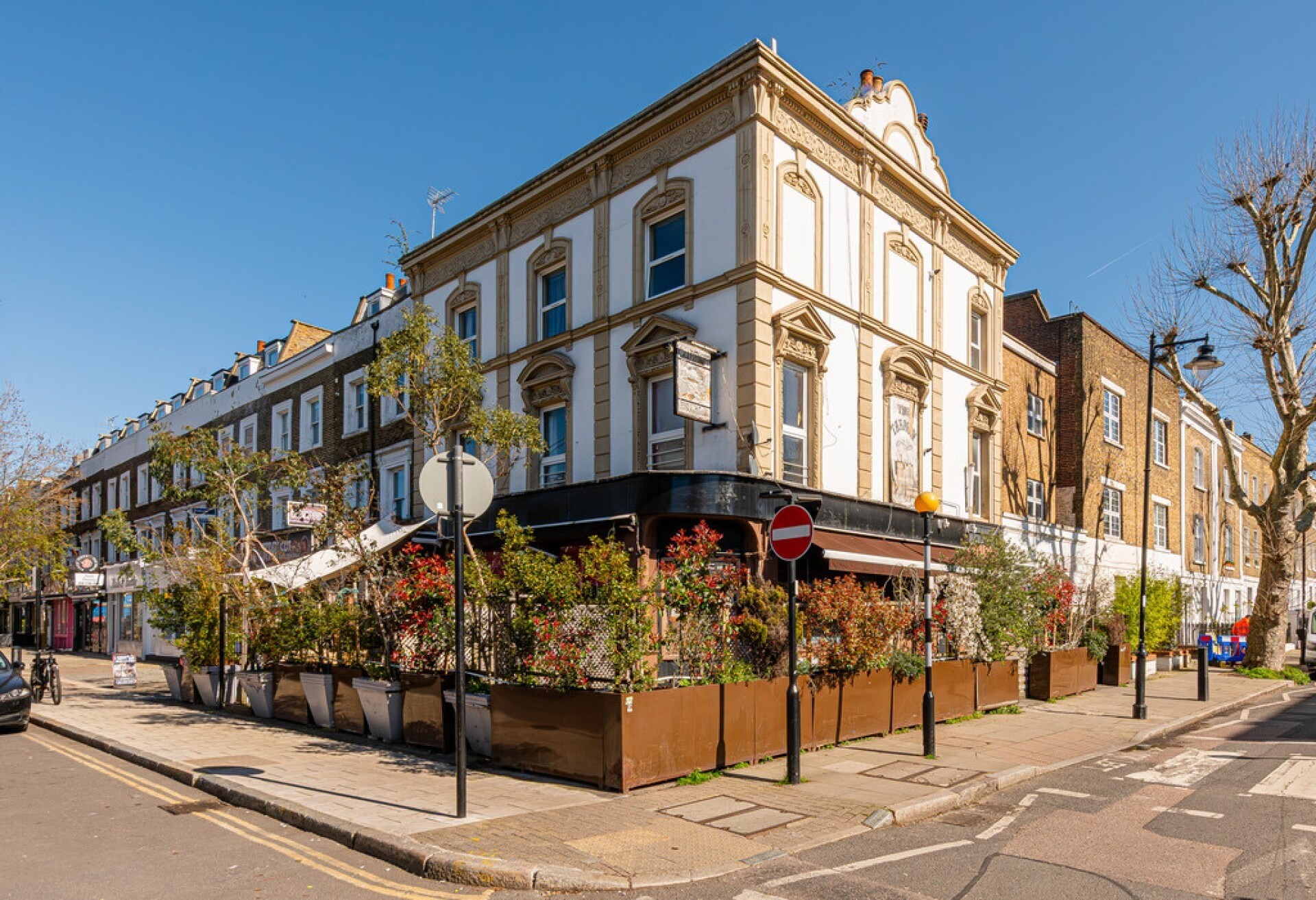 270 Caledonian Rd, Londres à louer Photo principale- Image 1 de 12