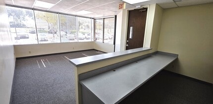 4545 Fuller Dr, Irving, TX for lease Interior Photo- Image 2 of 10