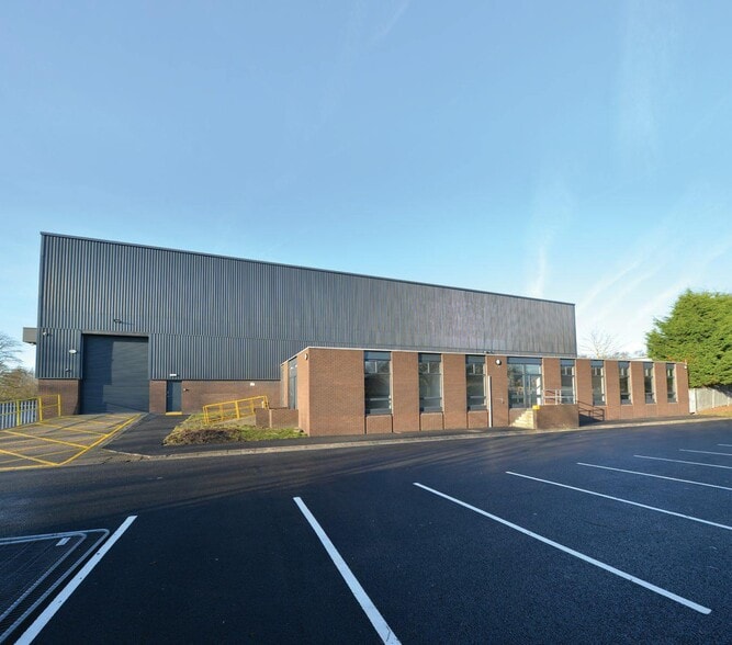 29 Kingsland Gran, Warrington for lease - Building Photo - Image 3 of 7