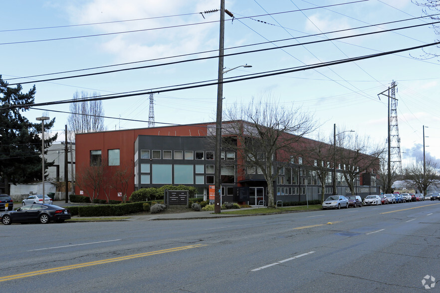 123 NW 36th St, Seattle, WA for lease - Building Photo - Image 2 of 7