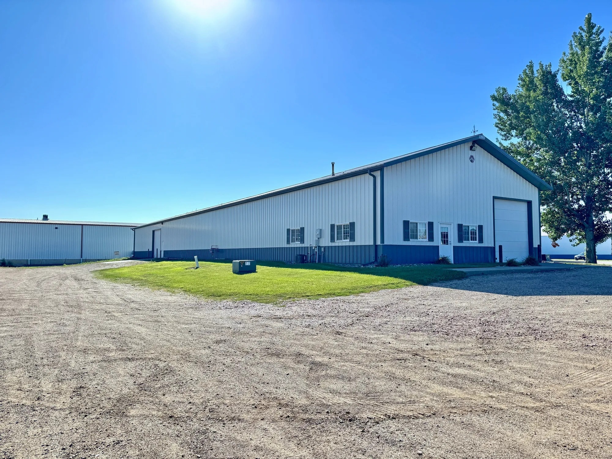 27082 S Mueller Ave, Sioux Falls, SD for lease Primary Photo- Image 1 of 9