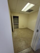 202 N Loop 1604 W, San Antonio, TX à louer Photo intérieure- Image 2 de 4