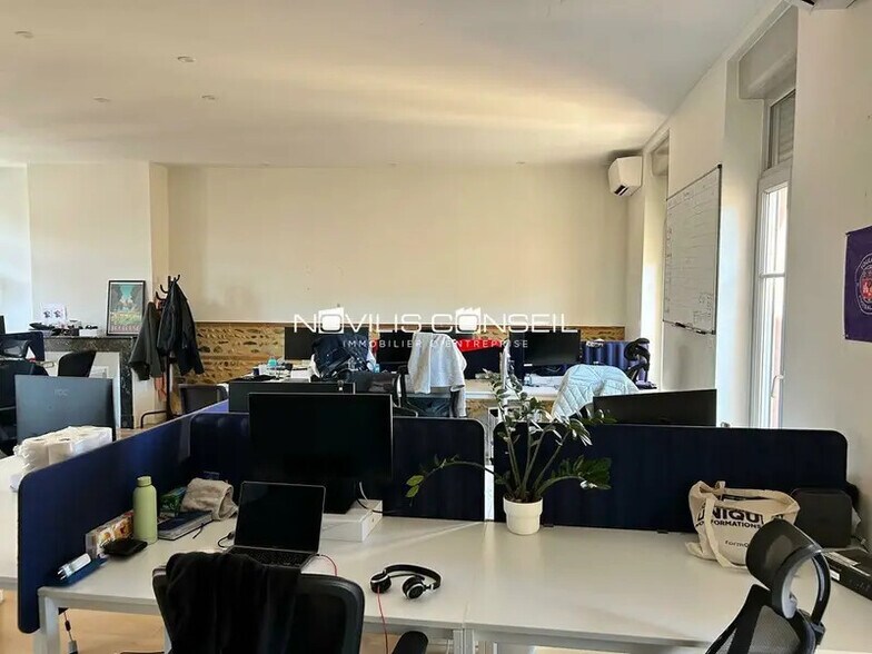 Bureau dans Toulouse à louer - Photo du bâtiment - Image 2 de 6