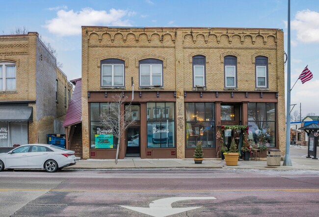 More details for 200 Broadway St, Jordan, MN - Retail for Lease