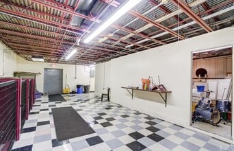 5125 N Dixie Dr, Dayton, OH for lease Interior Photo- Image 2 of 20