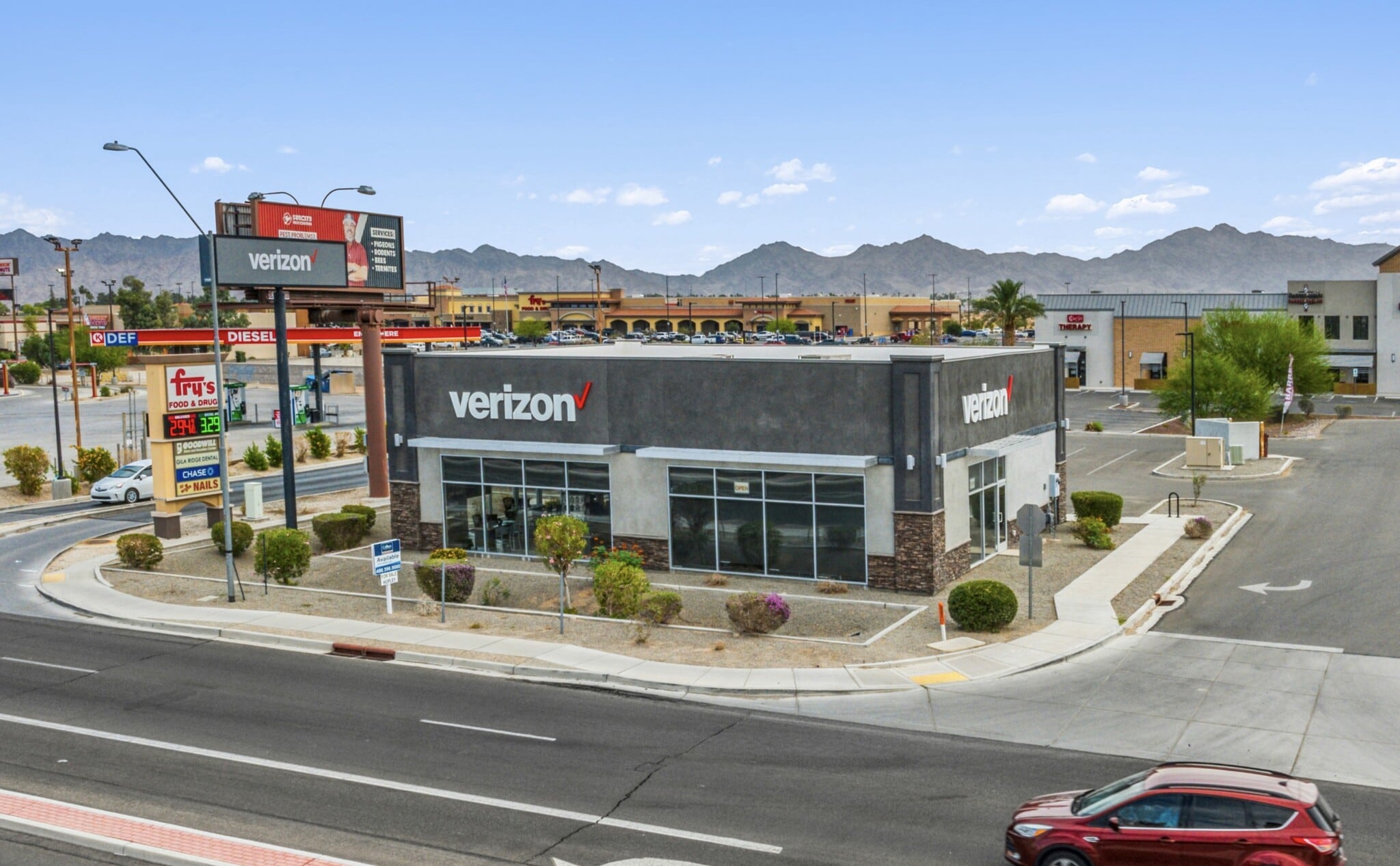 11345 S Fortuna Rd, Yuma, AZ for sale Primary Photo- Image 1 of 6