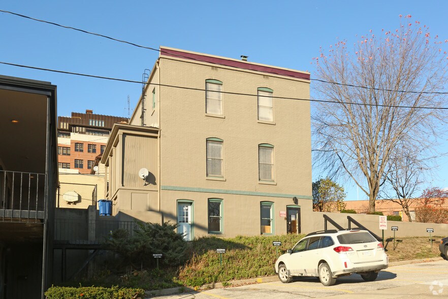 444 S Main St, Ann Arbor, MI à louer - Photo du bâtiment - Image 2 de 8