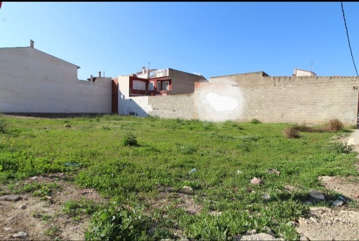 Terrain dans Monforte del Cid, Alicante à vendre Photo du bâtiment- Image 1 de 2