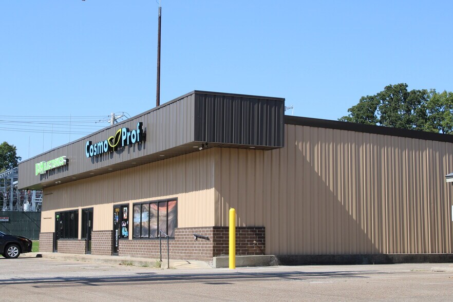 2810 Covert Ave, Evansville, IN à vendre - Photo du bâtiment - Image 2 de 8