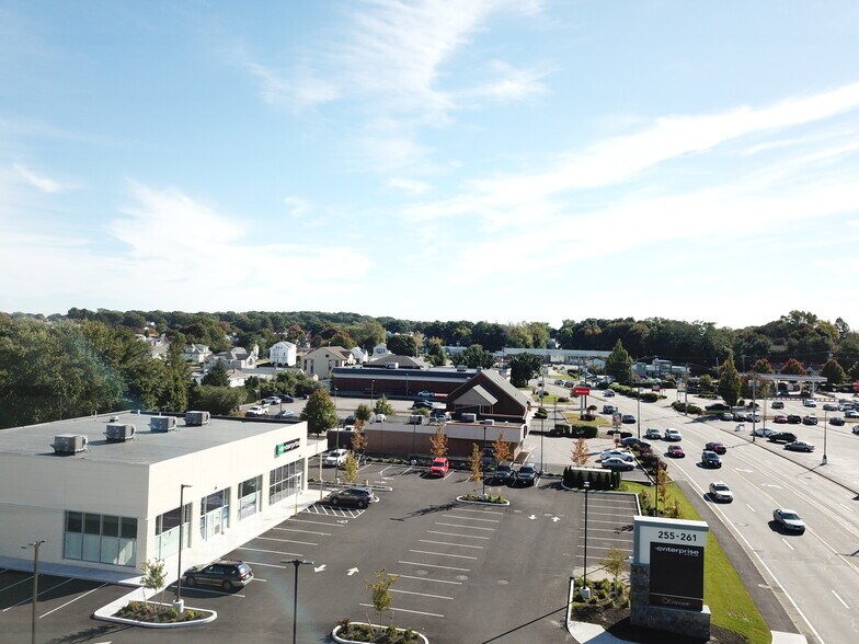 275 Atwood Ave, Cranston, RI for lease - Building Photo - Image 3 of 4