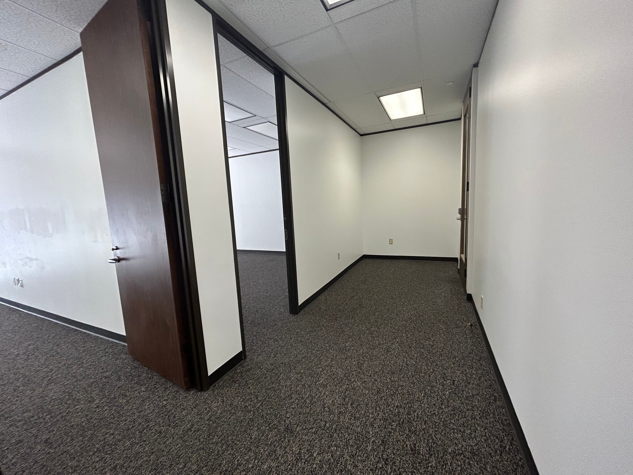 6161 Savoy Dr, Houston, TX for lease Interior Photo- Image 1 of 7