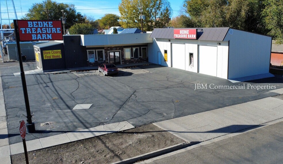 1558 Normal Ave, Burley, ID à vendre - Photo du bâtiment - Image 2 de 9