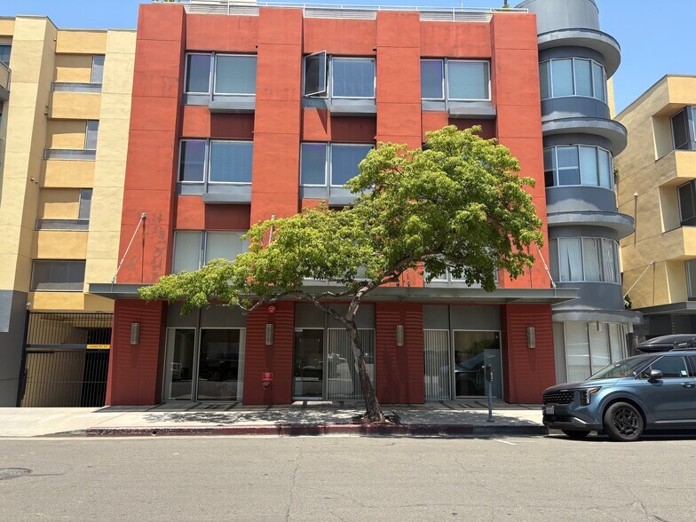 65 W Dayton St, Pasadena, CA à louer - Photo du bâtiment - Image 2 de 33
