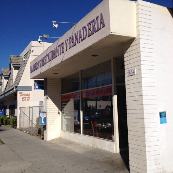 642 S C St, Oxnard, CA for lease - Building Photo - Image 2 of 2