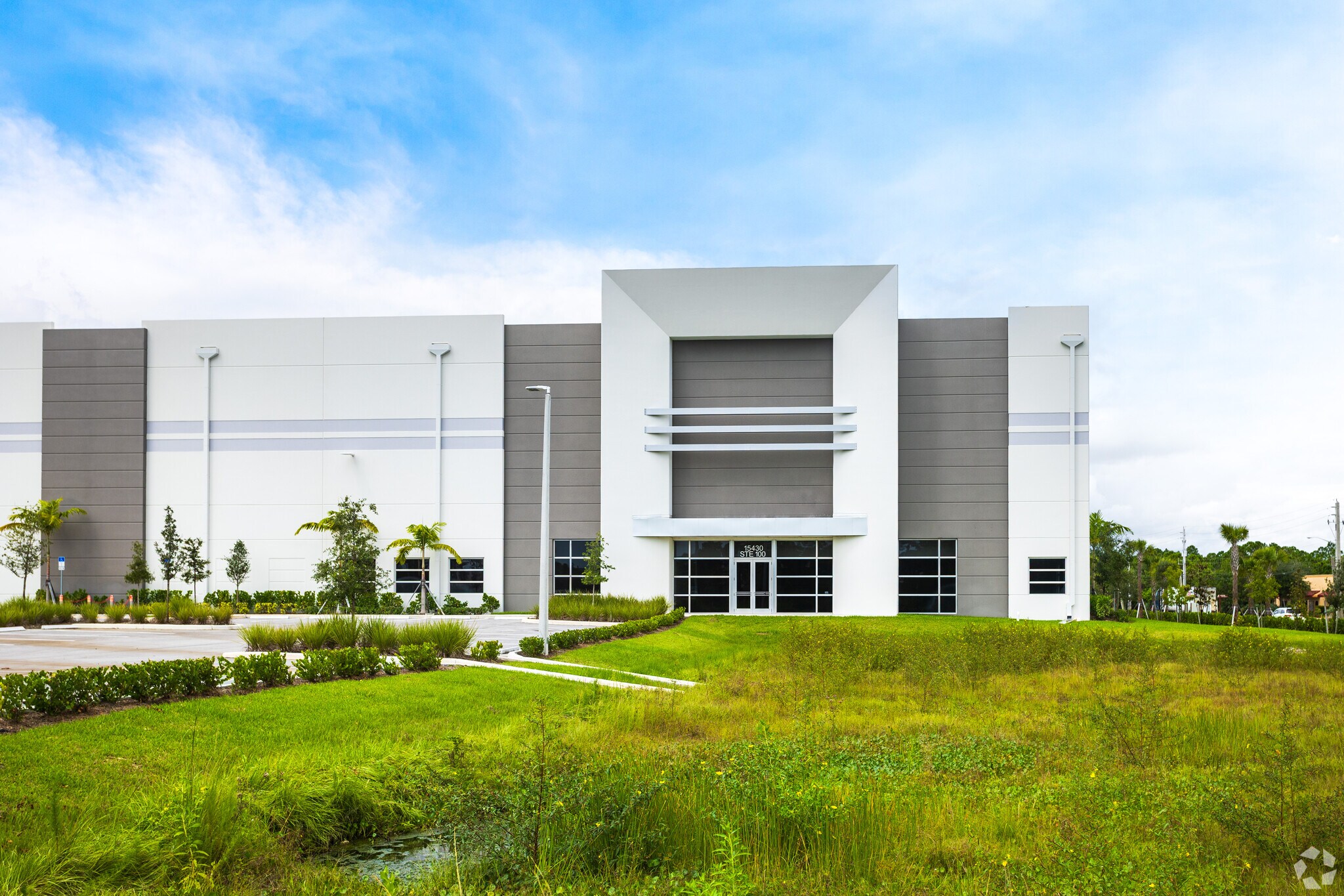 15430 Corporate Rd N, Jupiter, FL for lease Building Photo- Image 1 of 11