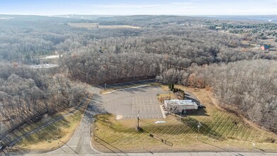 705 Industrial Pky, Saint Croix Falls, WI - Aérien  Vue de la carte - Image1