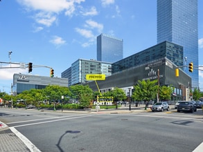 2030 Hudson St, Fort Lee, NJ for lease Other- Image 2 of 8