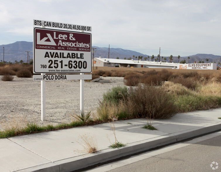 80923 Industrial Pl, Indio, CA à vendre - Photo principale - Image 1 de 3