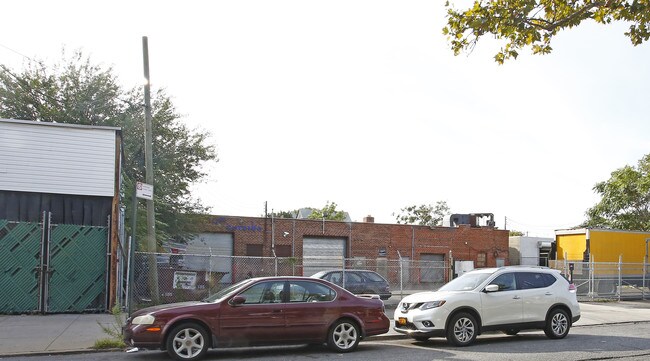 Plus de détails pour 9014-9024 Foster Ave, Brooklyn, NY - Industriel à vendre