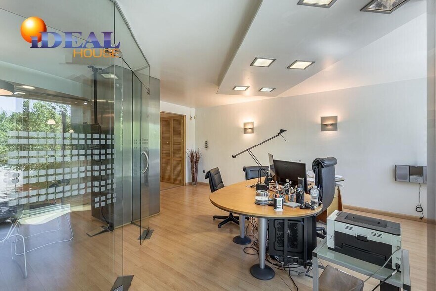 Plaza de Carretas, 5, Granada, Granada for sale - Building Photo - Image 3 of 30