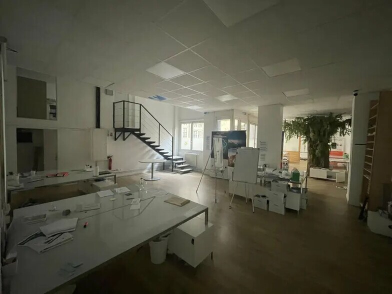 33 Rue Malesherbes, Lyon à vendre - Photo du bâtiment - Image 2 de 8