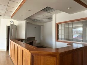 31 Old Route 7, Brookfield, CT for lease Interior Photo- Image 2 of 12