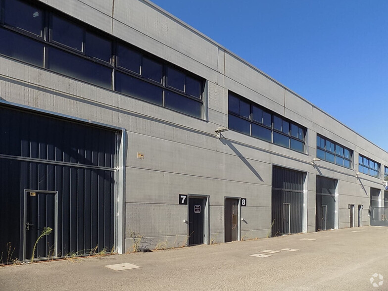 Industriel dans Talamanca de Jarama, MAD à vendre - Photo du bâtiment - Image 1 de 5