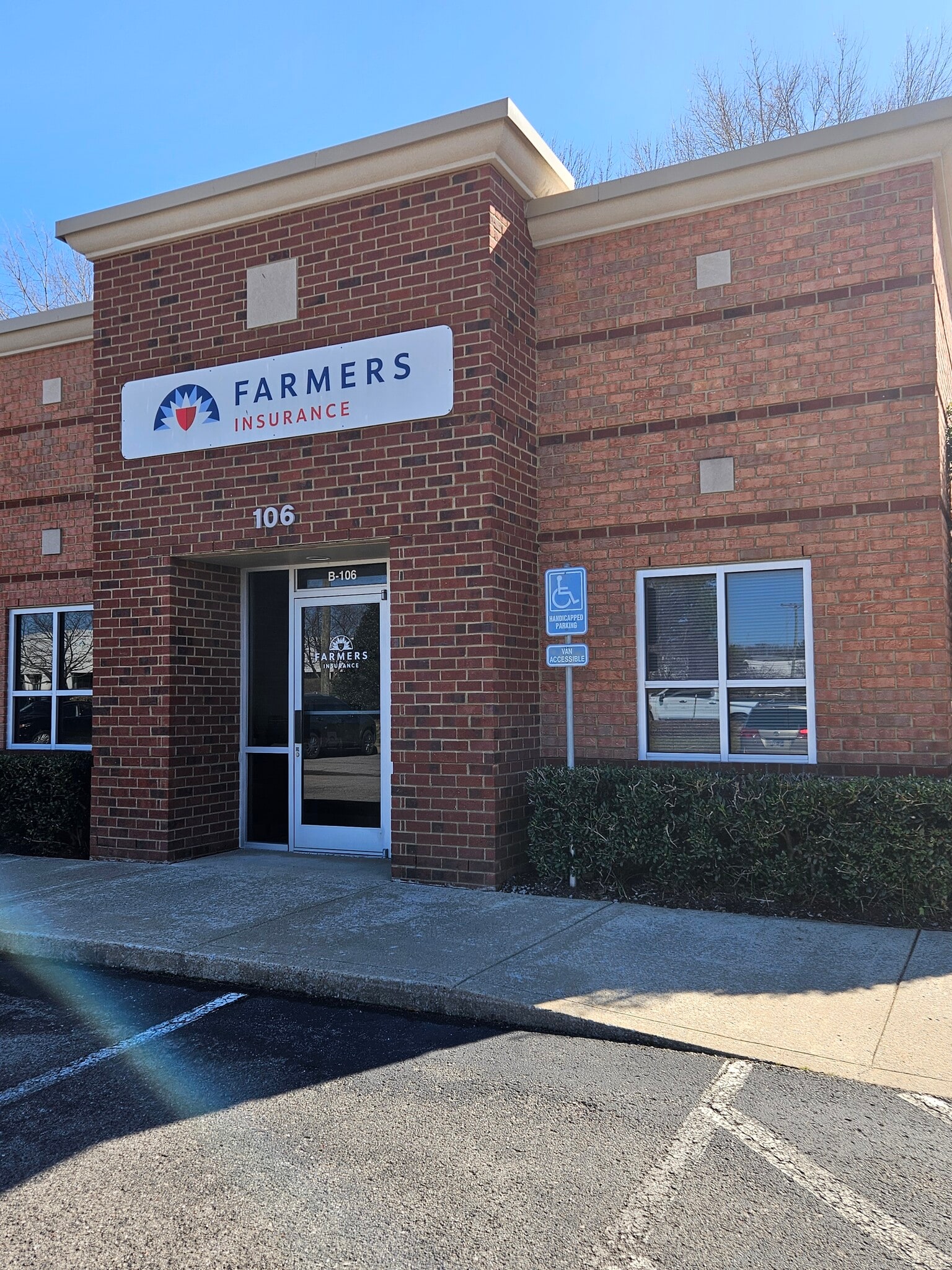 256 Seaboard Ln, Franklin, TN for lease Building Photo- Image 1 of 9