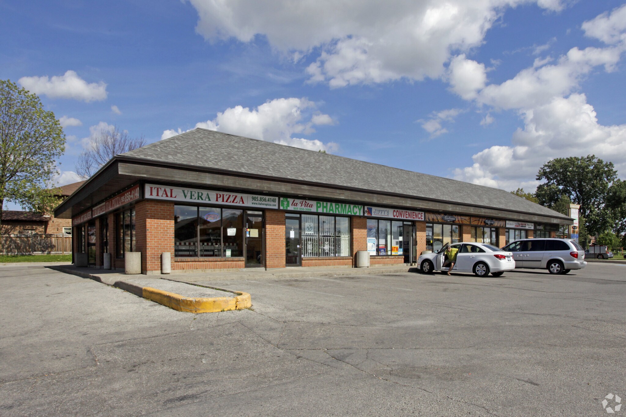 270 Chancellor Dr, Vaughan, ON à vendre Photo principale- Image 1 de 1