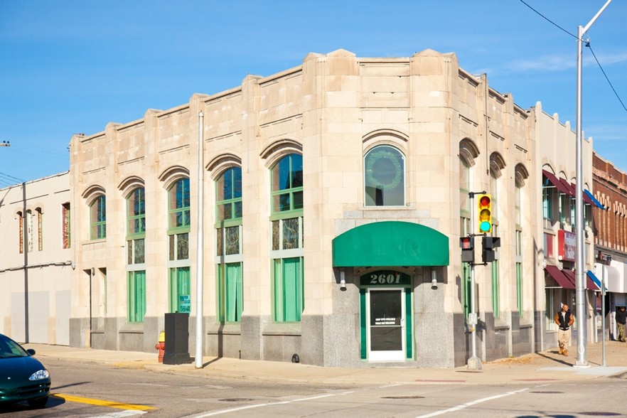 2625 Gratiot Ave, Detroit, MI for sale - Building Photo - Image 1 of 1