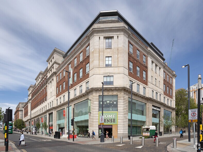 The Headrow, Leeds for lease - Primary Photo - Image 1 of 34