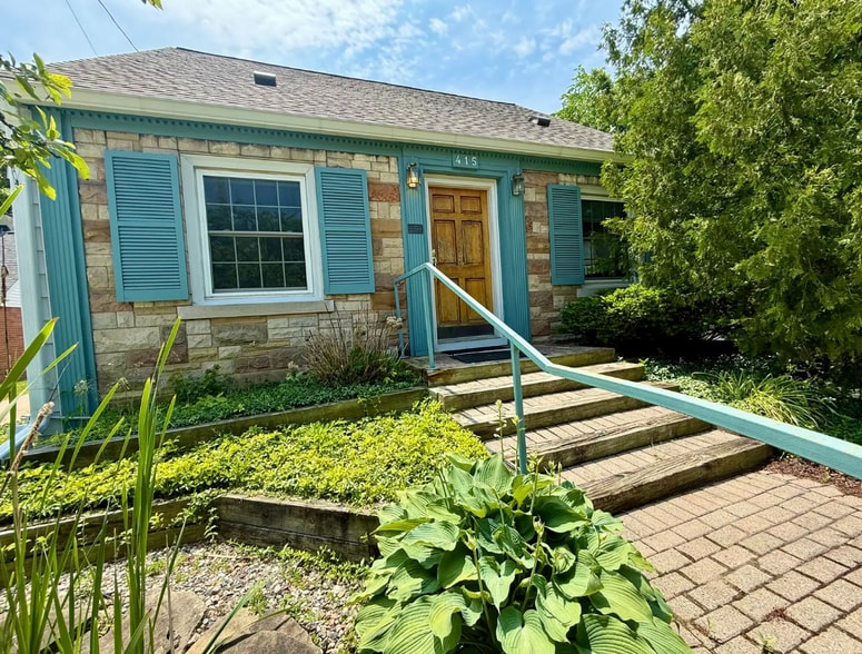 415 W Grand River Ave, East Lansing, MI for sale - Building Photo - Image 1 of 20