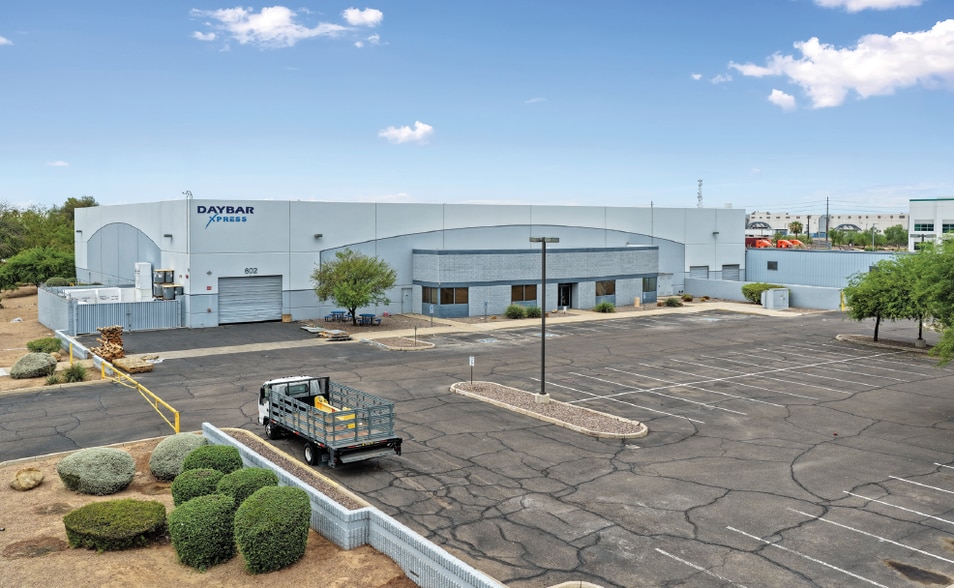 602 S 65th Ave, Phoenix, AZ for lease - Building Photo - Image 2 of 15
